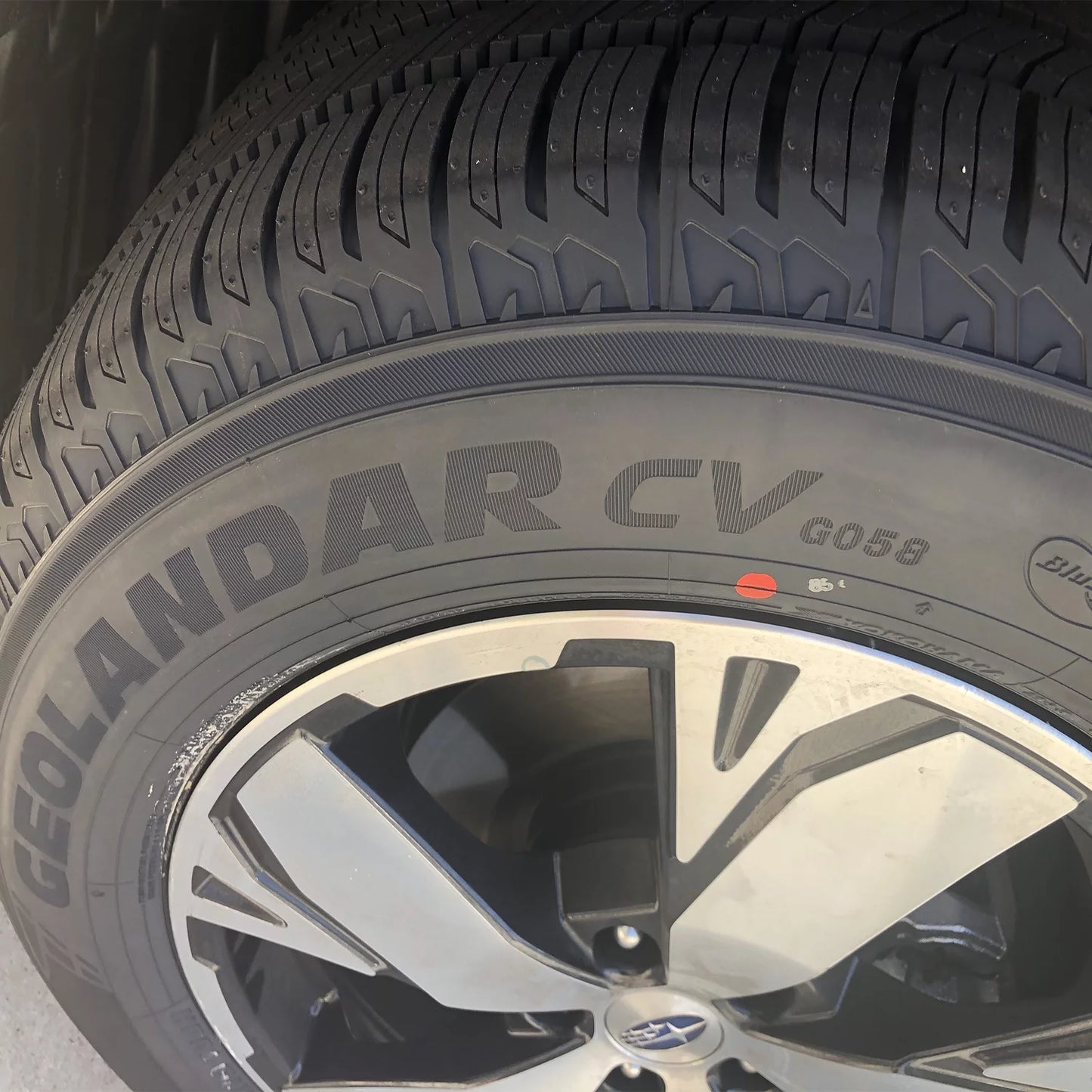 Yokohama Geolandar CV G058 225/60R17 99H BW All Sizeeason Tire