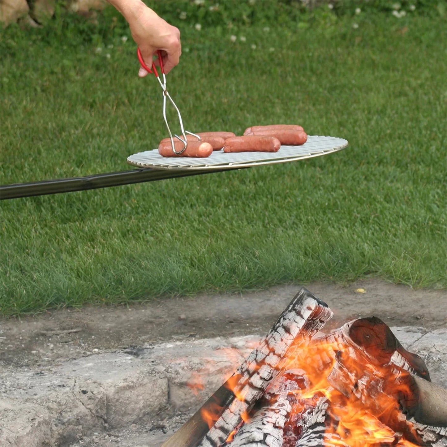 traveling bob-a-que portable camp grill