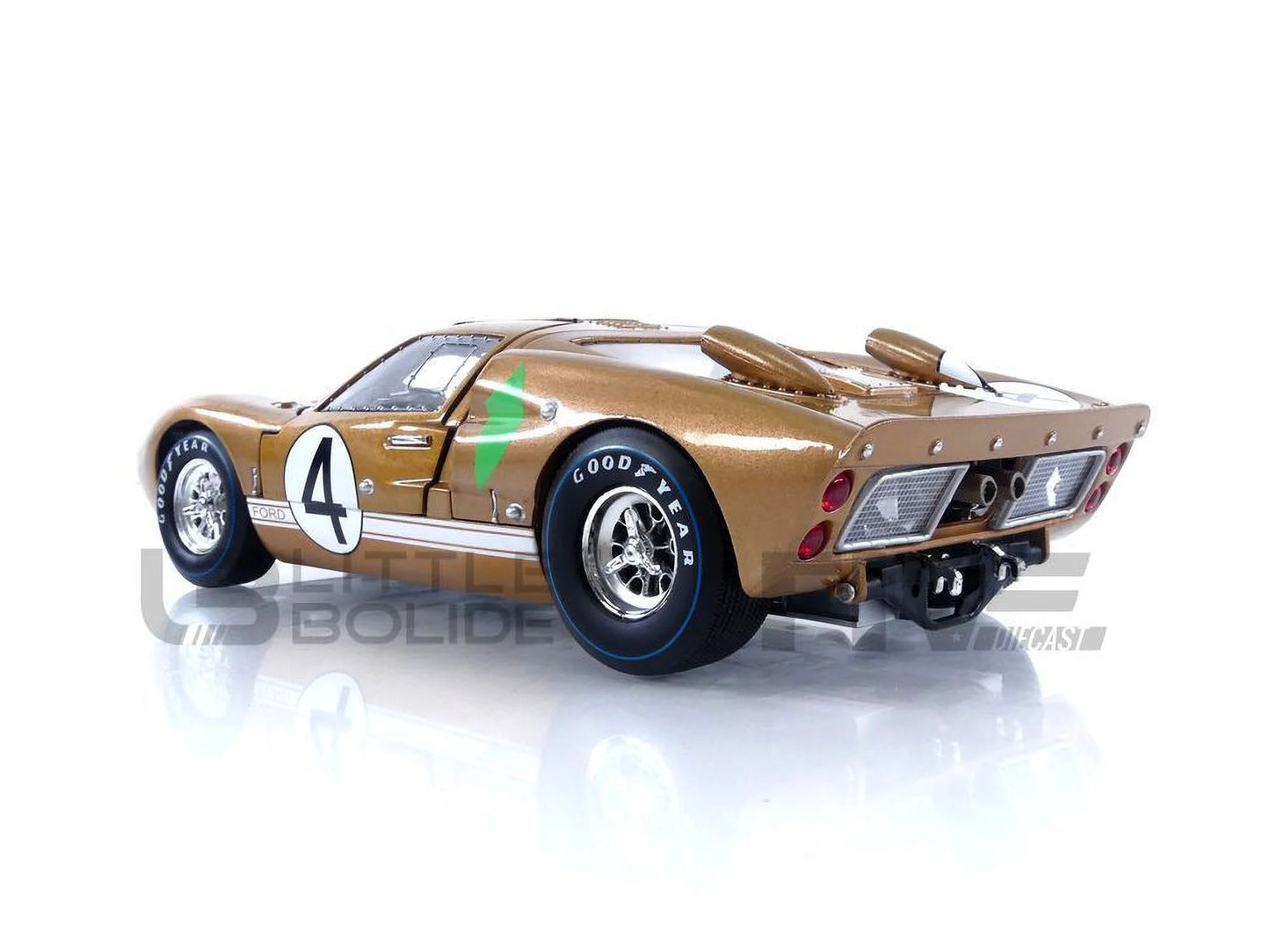 Sizehelby Collectibles SizeC414 1966 Ford GT-40 MK 2 Gold No.4 1-18 Diecast Car Model