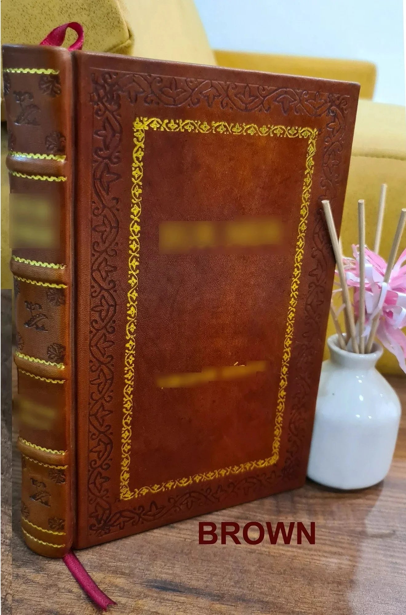 With sabre and scalpel : the autobiography of a soldier and surgeon 1914 [Premium Leather Bound]