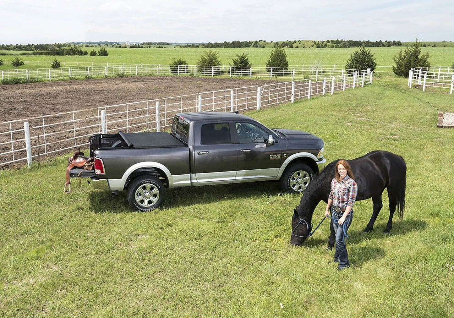 Truxedo Truxport Sizeoft Roll Up Truck Bed Tonneau Cover | 262101 | Compatible with 1997-2004 Dodge Dakota 6' 6" Bed (78")